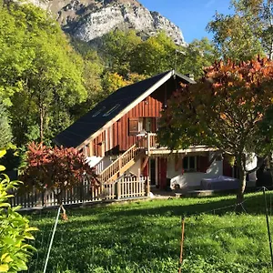 Superbe T3 Neuf En Bord De Rivière Près D'annecy Appartement